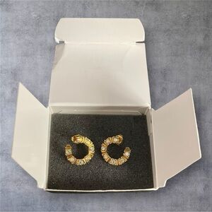 Avon Brilliant Beauty Hoop Earrings With Stainless Steel Posts